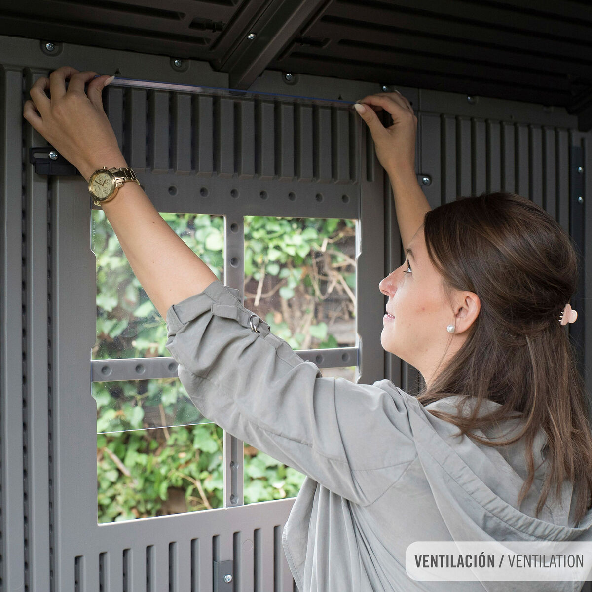 Cabane Lifetime 213 x 228 x 280 cm Gris