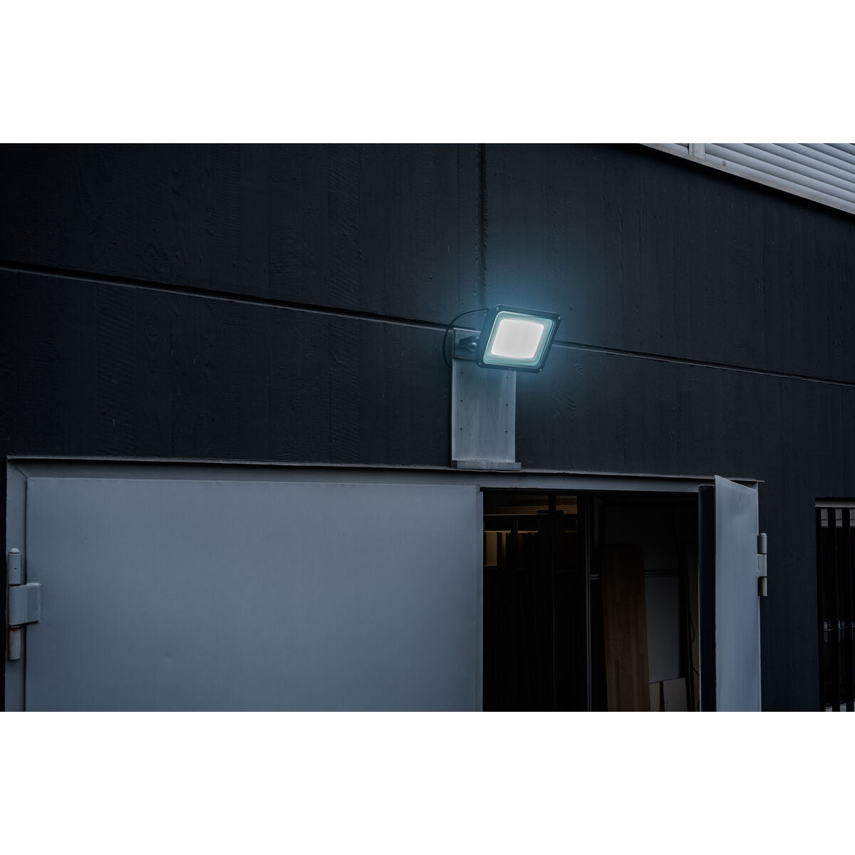 Projecteur LED Brennenstuhl JARO D 150 W 17500 Lm Noir (6500 K)